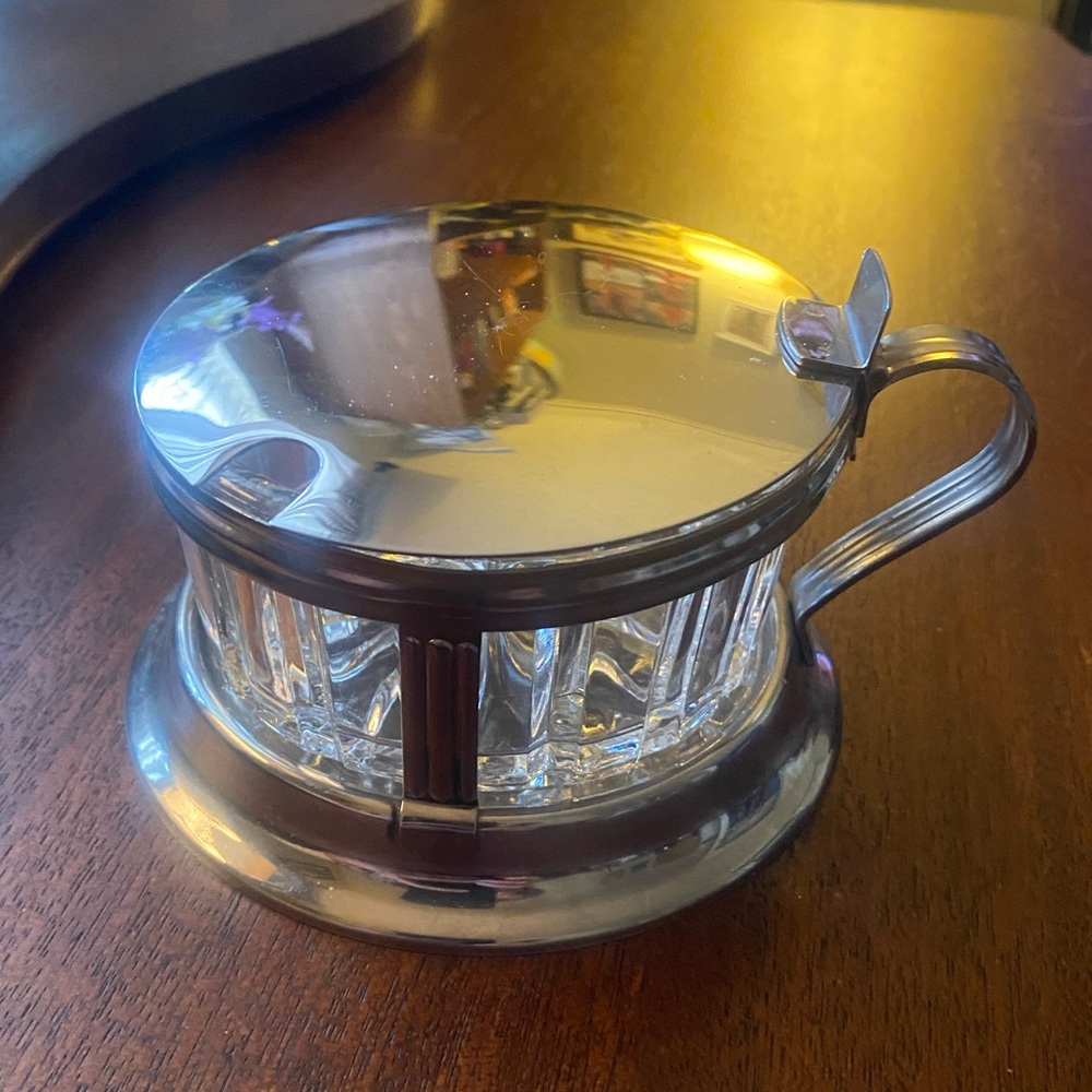 Condiment, jam, honey jar with flip chrome Lid and Handle